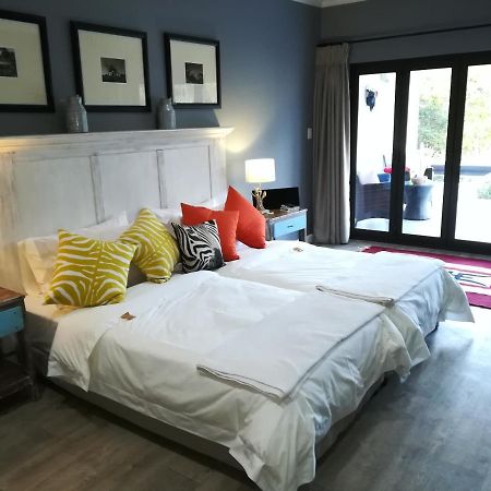 Christofphs Bed & Breakfast Бонивейл Екстериор снимка