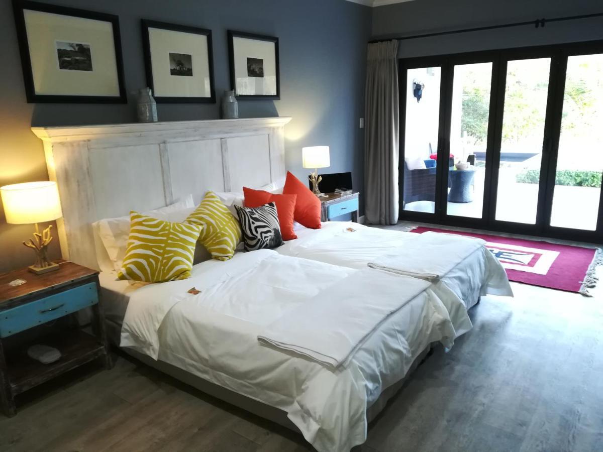 Christofphs Bed & Breakfast Бонивейл Екстериор снимка